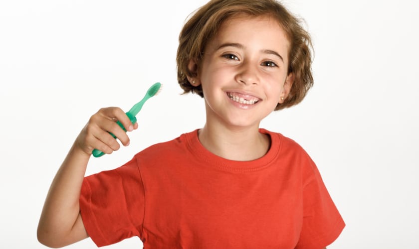 From Baby Teeth to Permanent Teeth: A Comprehensive Guide on Maintaining Good Oral Health in Kids